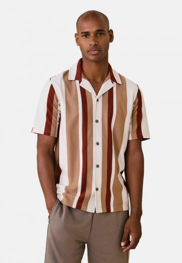 Рубашка с коротким рукавом