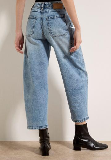 Джинсы