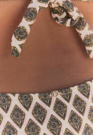 Низ от бикини