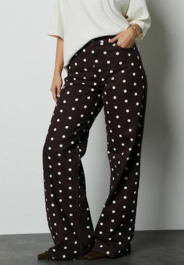 Свободные джинсы