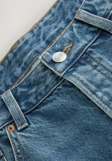 Джинсовые шорты