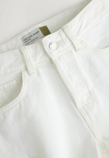 Джинсовые шорты