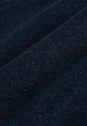 Короткие джинсы