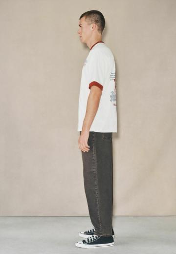 Прямые джинсы