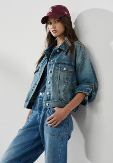 Джинсовый комбинезон