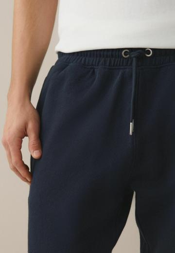 Спортивные штаны