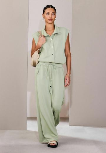 Спортивные штаны