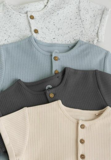 Набор одежды