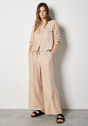 Широкие брюки