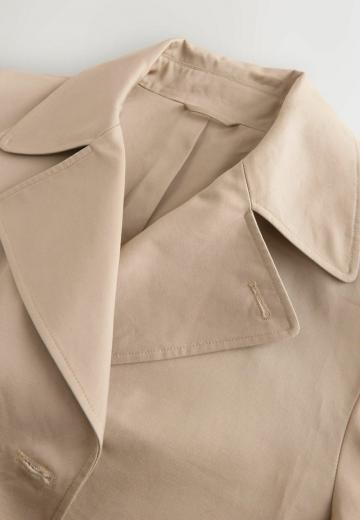 Короткое пальто