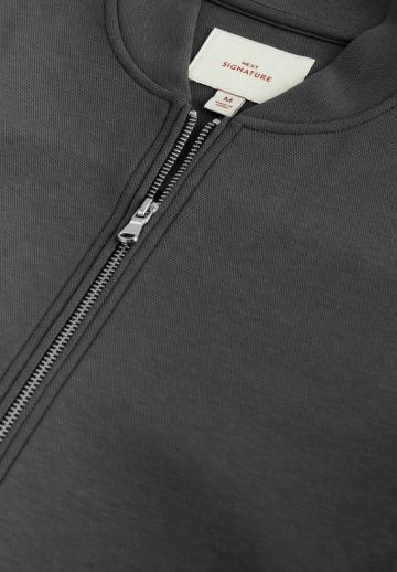 Куртка бомбер