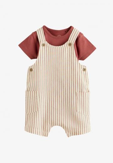 Набор одежды