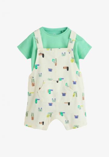 Набор одежды