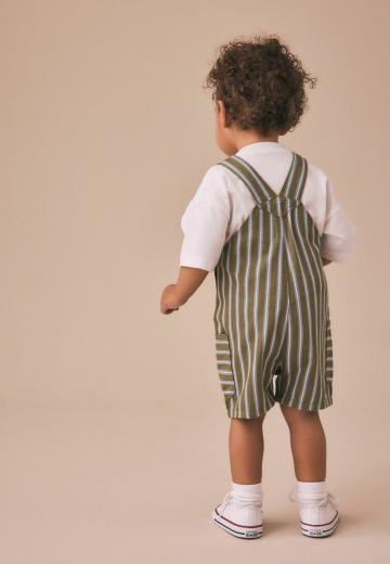 Набор одежды