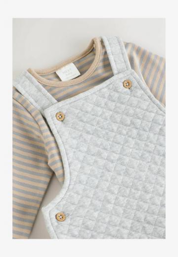 Набор одежды