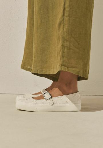 Спортивные балетки