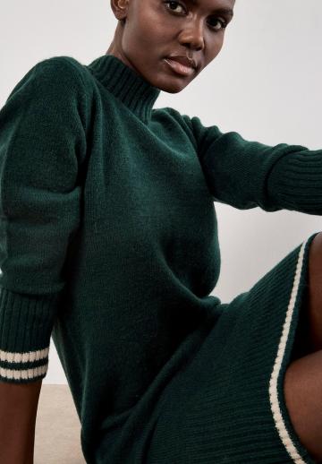 Вязаное платье