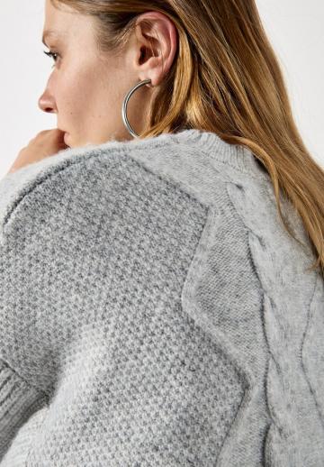 Длинный пуловер