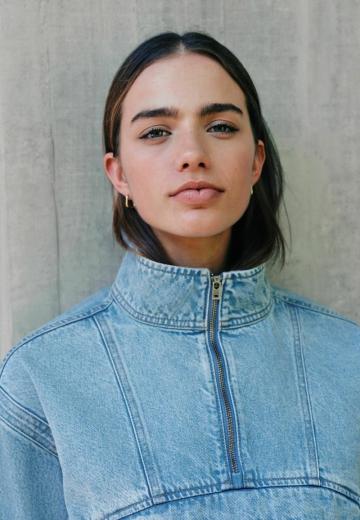 Джинсовая жилетка