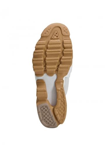 Тренировочные кроссовки