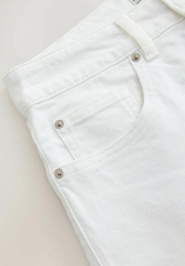 Джинсовые шорты