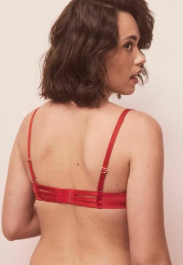 Бюстгальтер