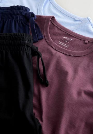 Пижама с шортами