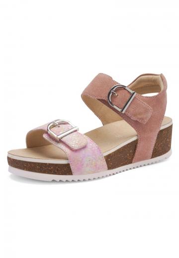 Босоножки на танкетке