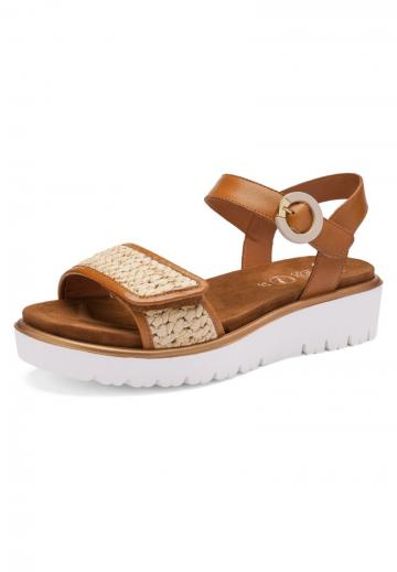 Босоножки на платформе