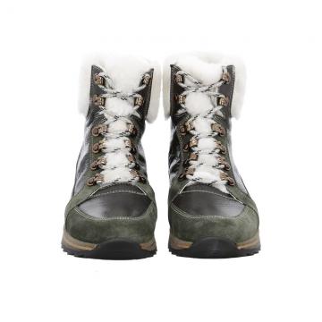 Зимние ботинки