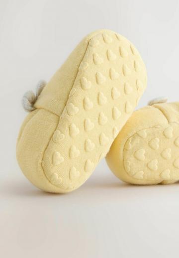 Детская обувь