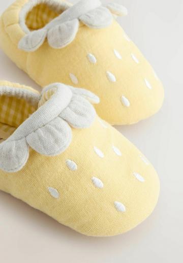 Детская обувь