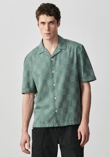 Рубашка с коротким рукавом