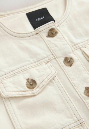 Джинсовая жилетка