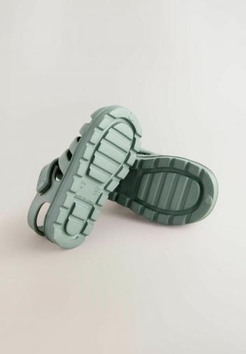 Детская обувь