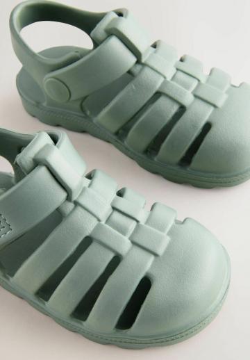 Детская обувь