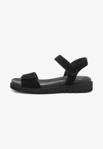 Босоножки на танкетке