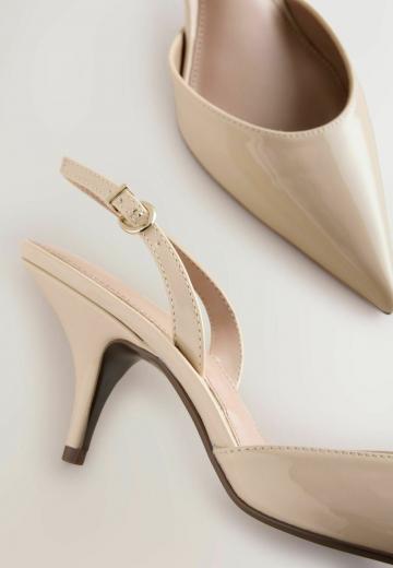 Туфли с ремешком