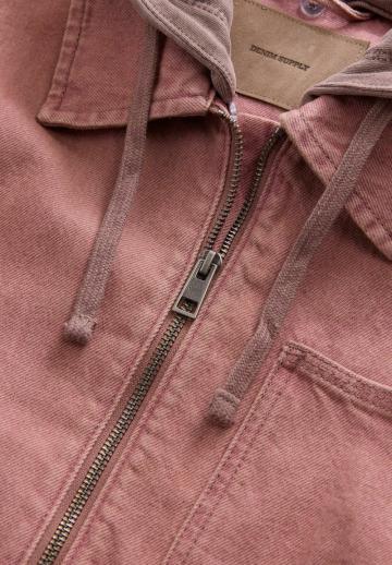 Джинсовая куртка