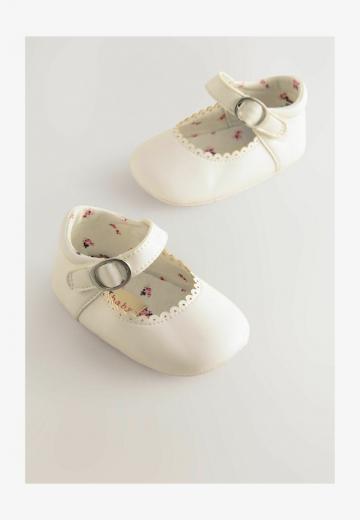 Детская обувь