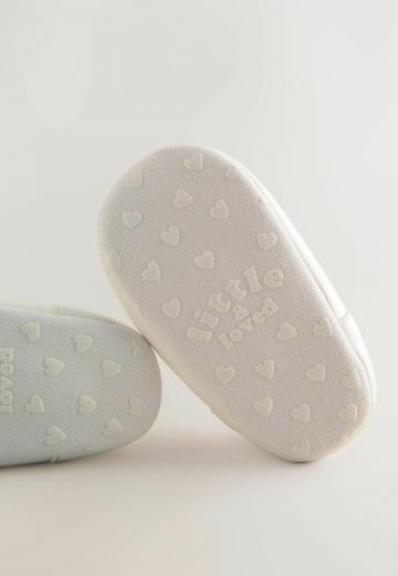 Детская обувь