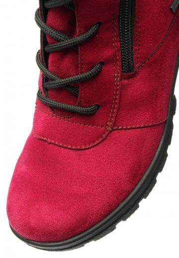 Зимние ботинки