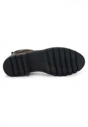 Полусапожки на платформе