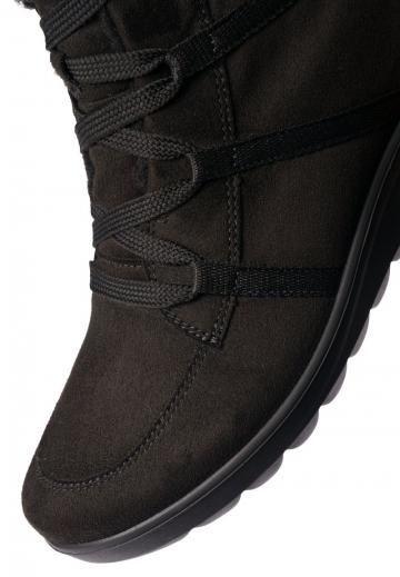 Сапожки на танкетке