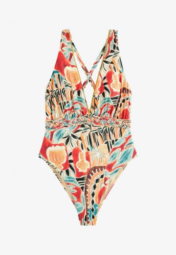 Слитный купальник