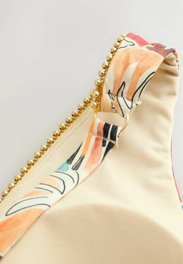 Слитный купальник