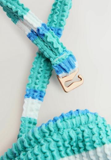 Топ без бретелек