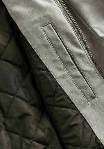 Кожаная куртка