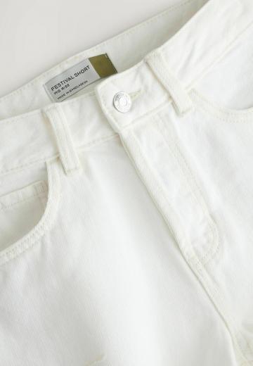 Джинсовые шорты