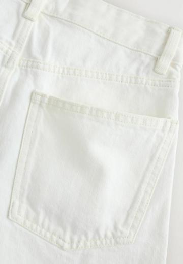 Джинсовые шорты